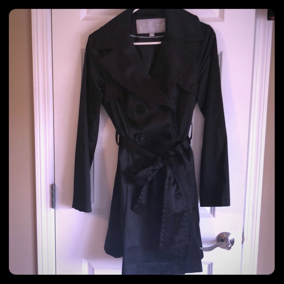 Jessica Simpson Rain trench coat - Picture 1 of 3